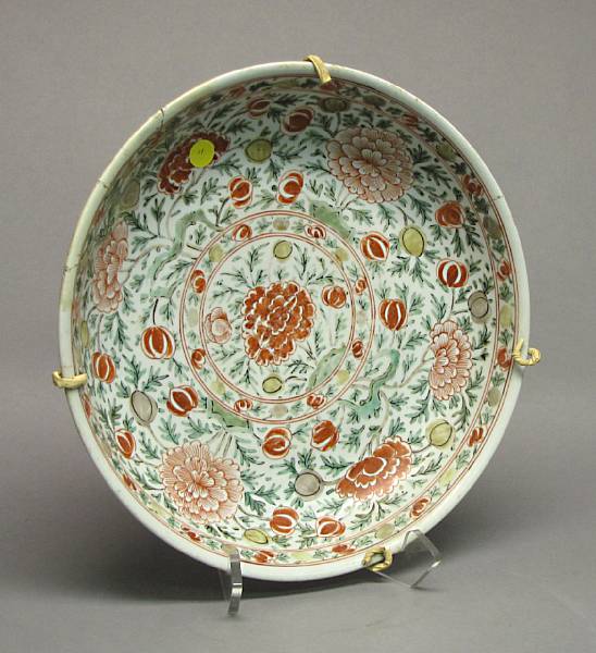 Appraisal: A famille verte enameled porcelain dish Late Qing Republic Period