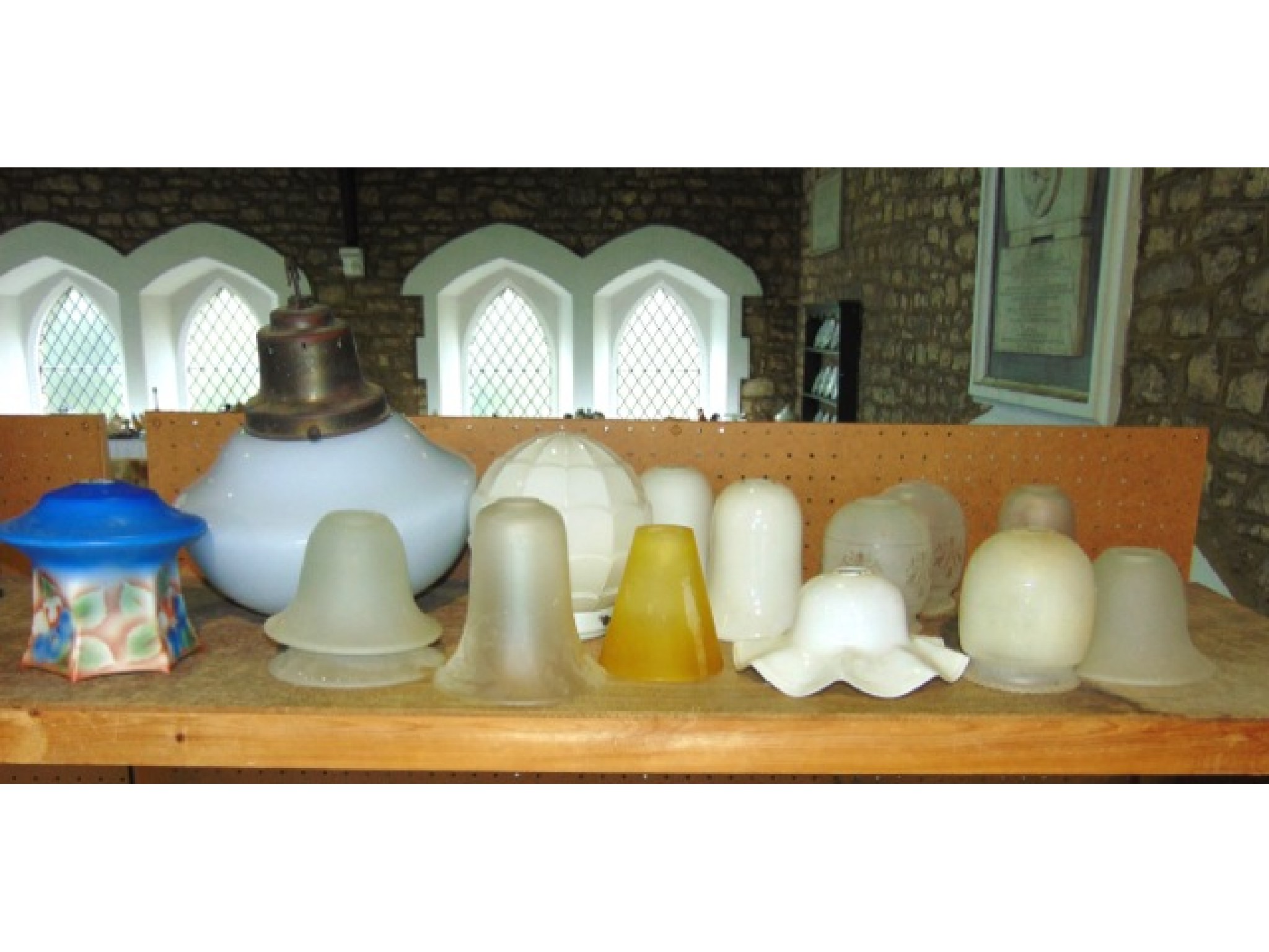 Appraisal: A collection of various glass lamp and light shades to