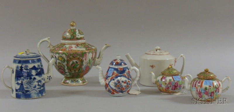 Appraisal: Six Chinese and Japanese Export Porcelain Teapots including Rose Medallion