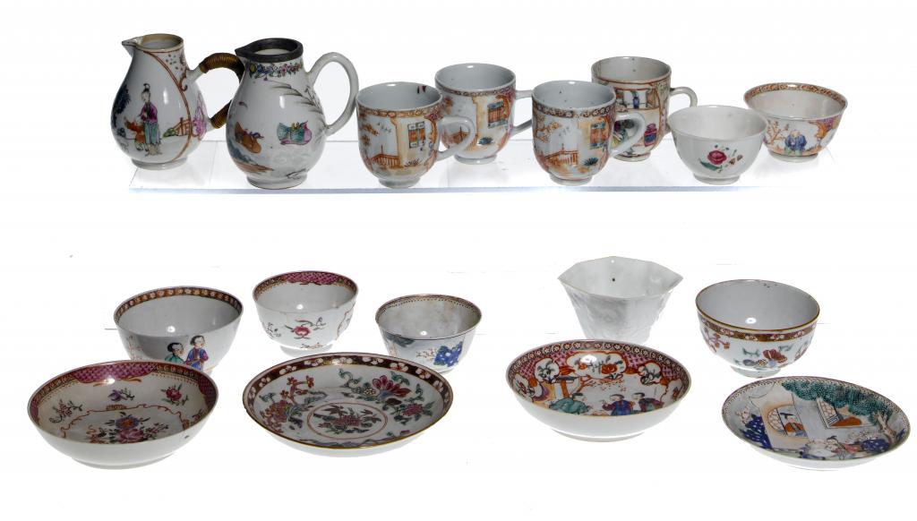 Appraisal: A GROUP OF EXPORT PORCELAIN TEAWARE including a tea bowl