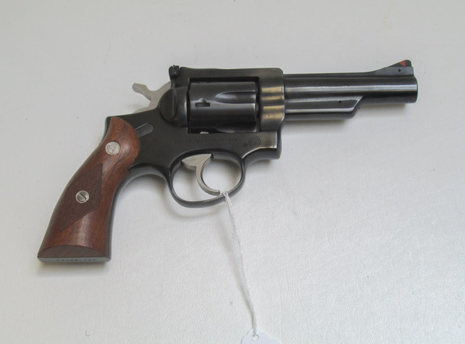 Appraisal: STURM RUGER SECURITY SIX MODEL DOUBLE ACTION REVOLVER magnum caliber