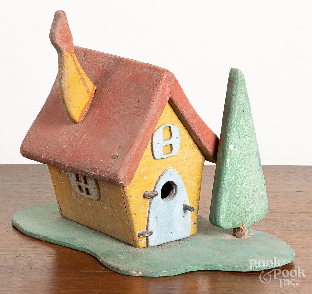 Appraisal: Painted bird house Painted bird house mid- th c h