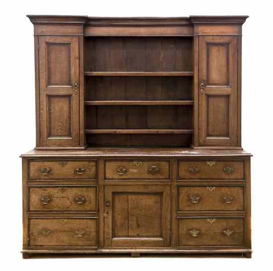 Appraisal: A Welsh Oak Dresser in two parts the superstructure with