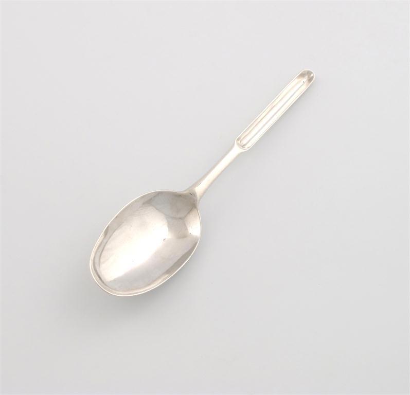 Appraisal: A George I silver marrow spoon