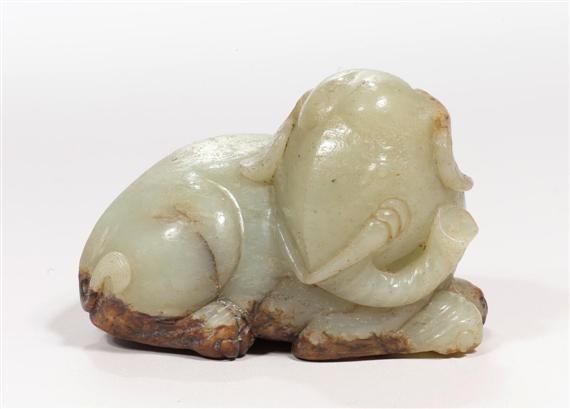 Appraisal: ELEPHANT China L cm Light colored jade with inclusions