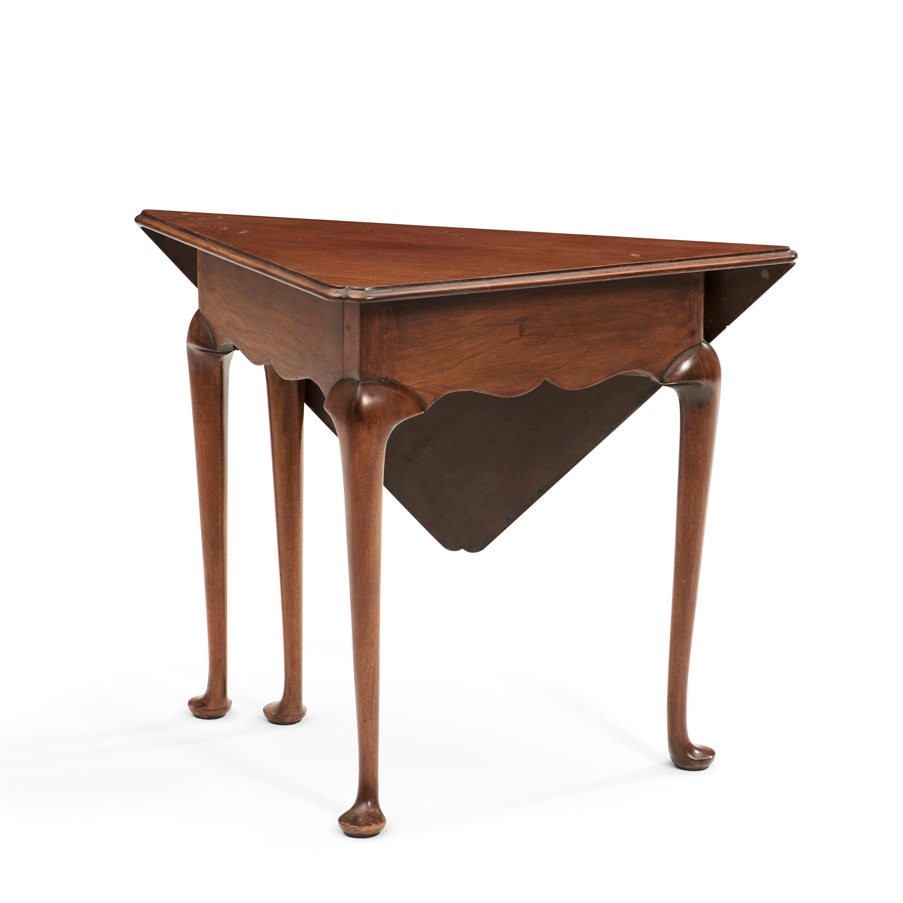 Appraisal: QUEEN ANNE MAHOGANY HANDKERCHIEF TABLE with molded apron cabriole legs