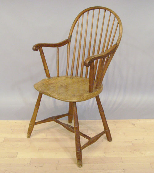 Appraisal: Pennsylvania bowback windsor armchair ca