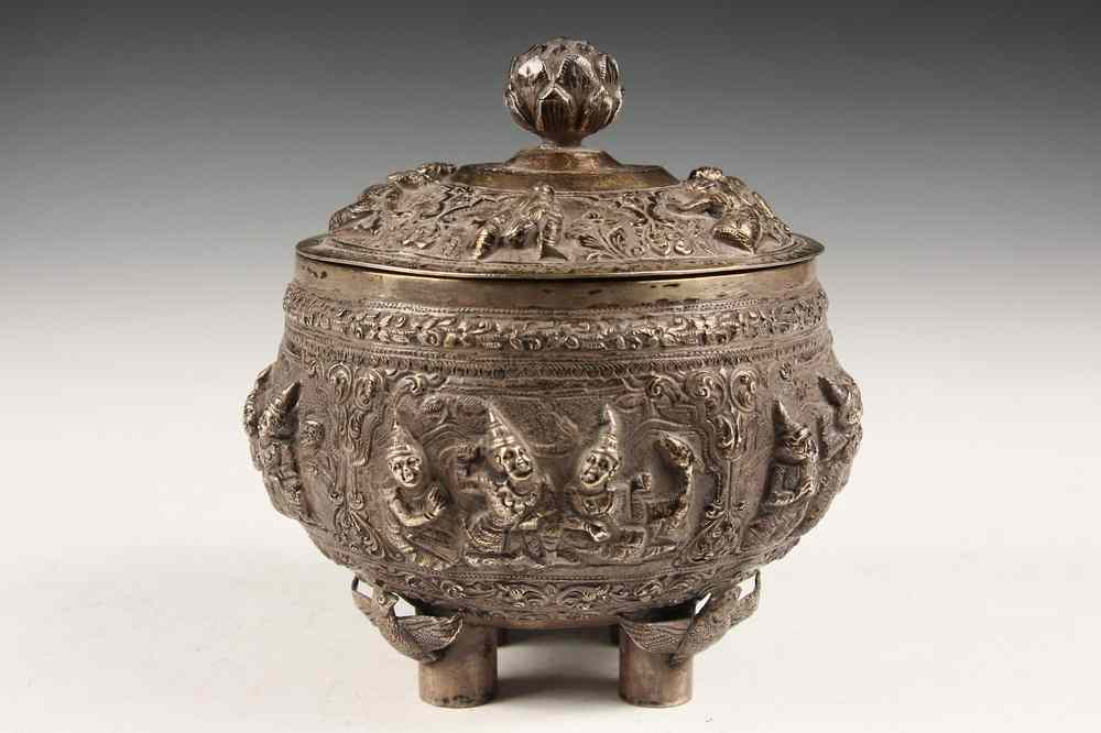 Appraisal: CONTINENTAL INDIAN SILVER COVERED BOWL - th c Hindu Repousse