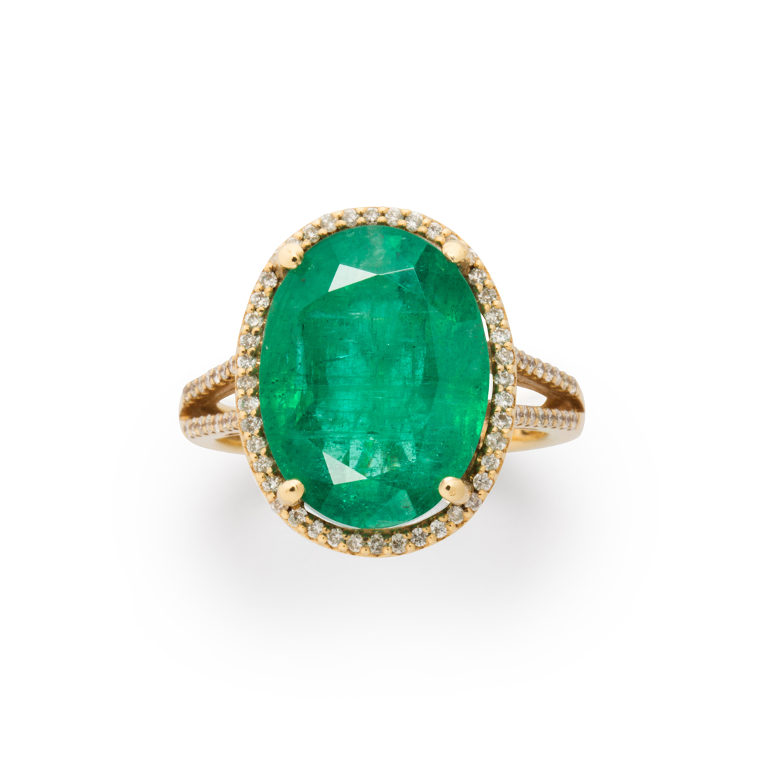 Appraisal: AN EMERALD DIAMOND AND FOURTEEN KARAT GOLD RING An emerald