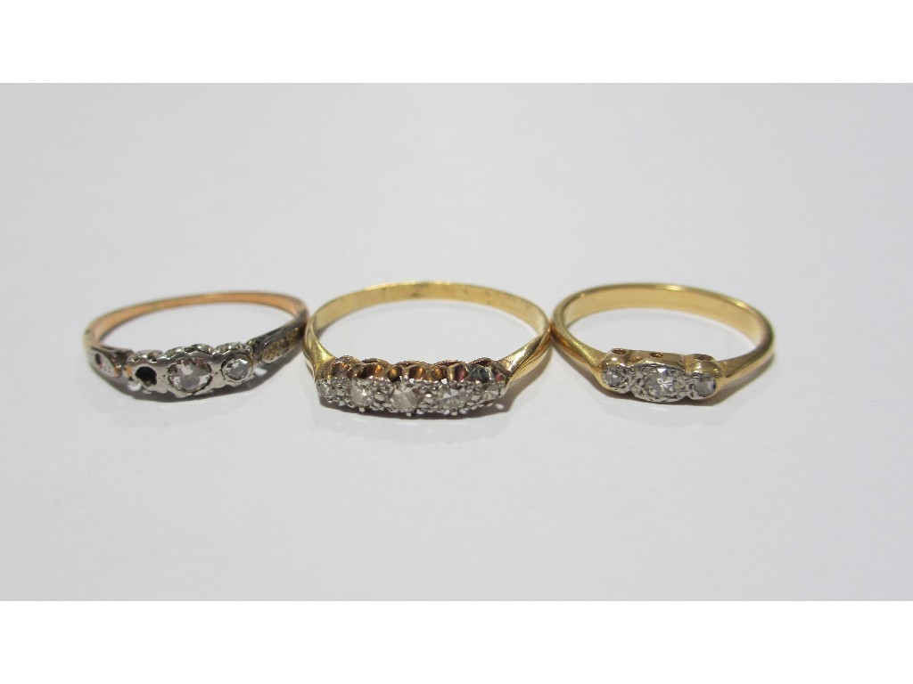 Appraisal: Three ct gold diamond set rings