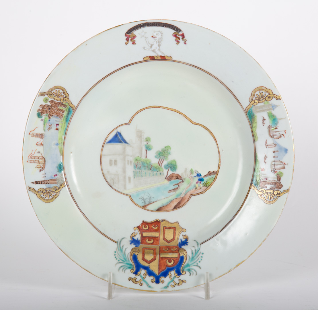 Appraisal: Chinese Export armorial porcelain plate circa with heraldic shield and