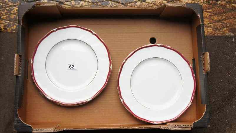 Appraisal: Wedgwood Empress Ruby Dinner Plates seconds