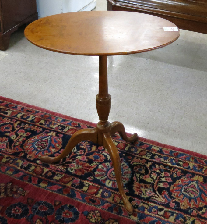 Appraisal: OVAL MAPLE TILT-TOP TEA TABLE American Queen Anne style the