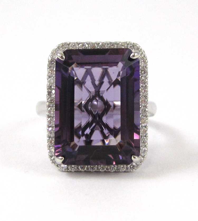 Appraisal: AMETHYST DIAMOND AND FOURTEEN KARAT GOLD RING The white gold