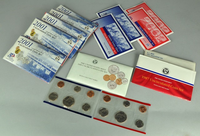 Appraisal: Ten Mint Sets With state quarters in later date sets