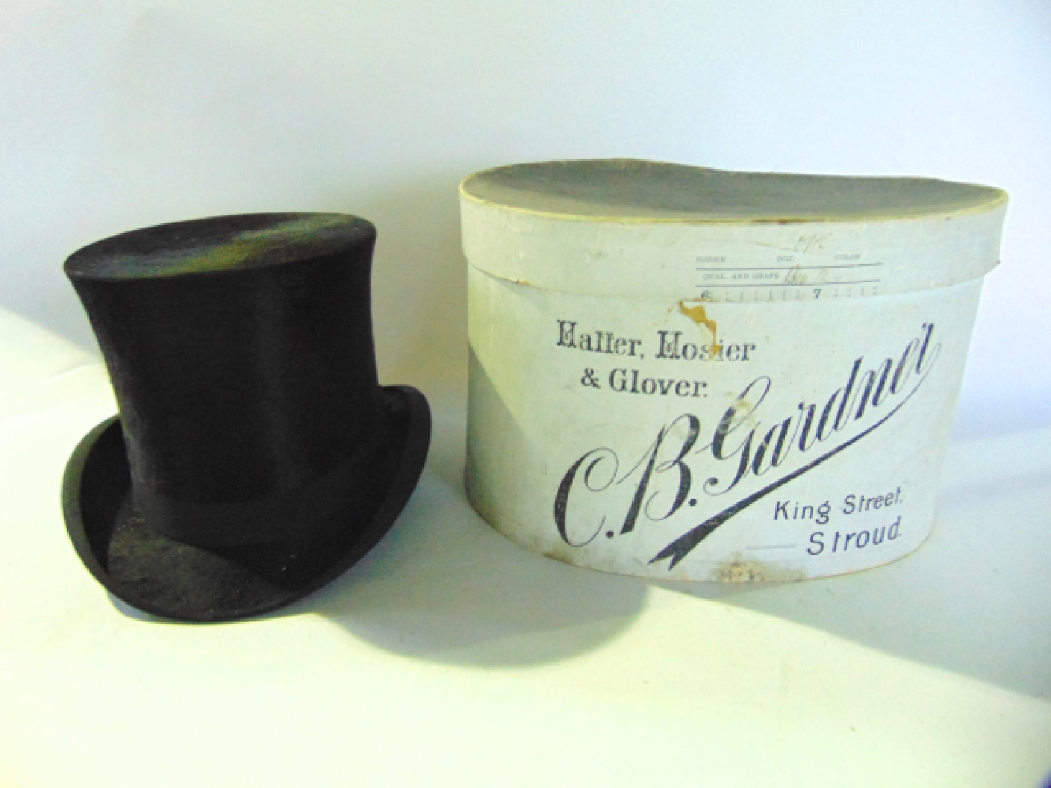 Appraisal: A gentleman's antique black felt top hat marked to interior