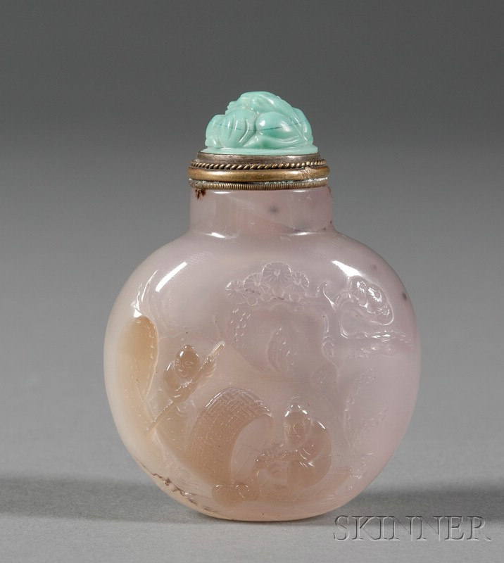 Appraisal: Agate Snuff Bottle China th century carved with a scene