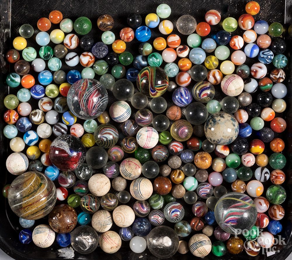 Appraisal: Large group of marbles to include sulphides etc Large group