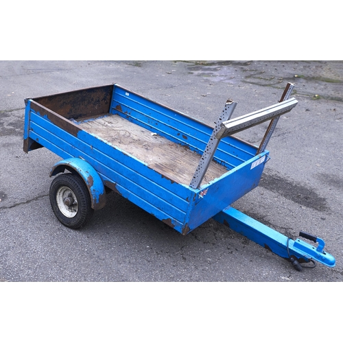 Appraisal: A Klinn single axle trailer x cm w