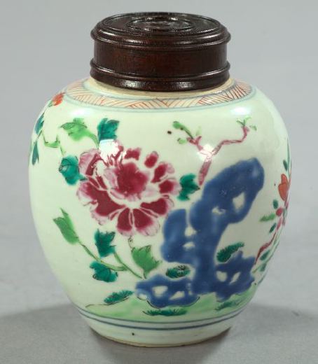 Appraisal: Tao Kuang Famille Rose Porcelain Tea Caddy second quarter th