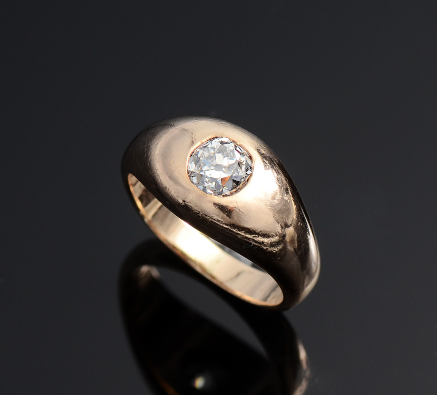 Appraisal: CT SOLITAIRE DIAMOND RING K yellow gold ring centers an