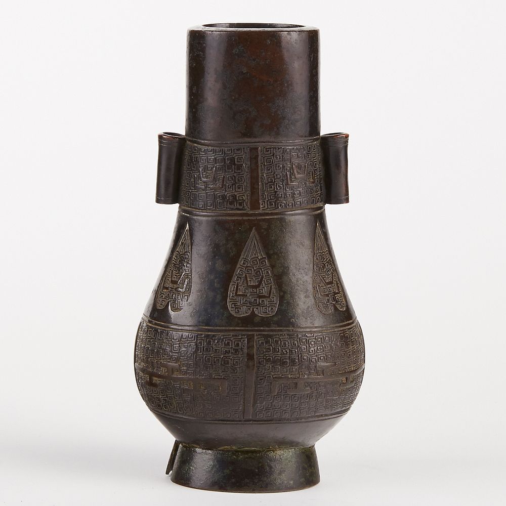 Appraisal: th c Chinese Bronze Arrow Vase th c Chinese bronze