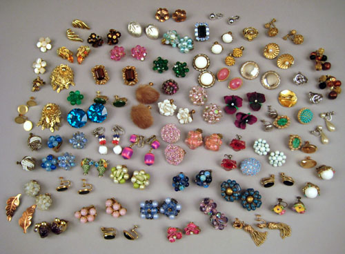 Appraisal: Large group of costume earrings to include beaded various stone