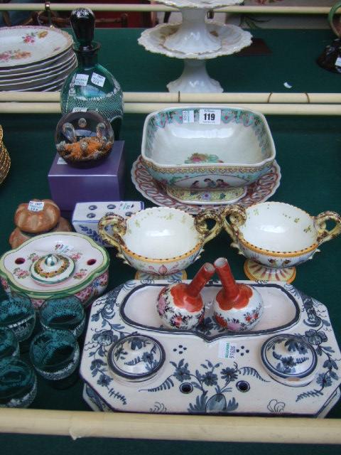 Appraisal: A quantity of ceramics including a Royal Worcester porcelain loaf