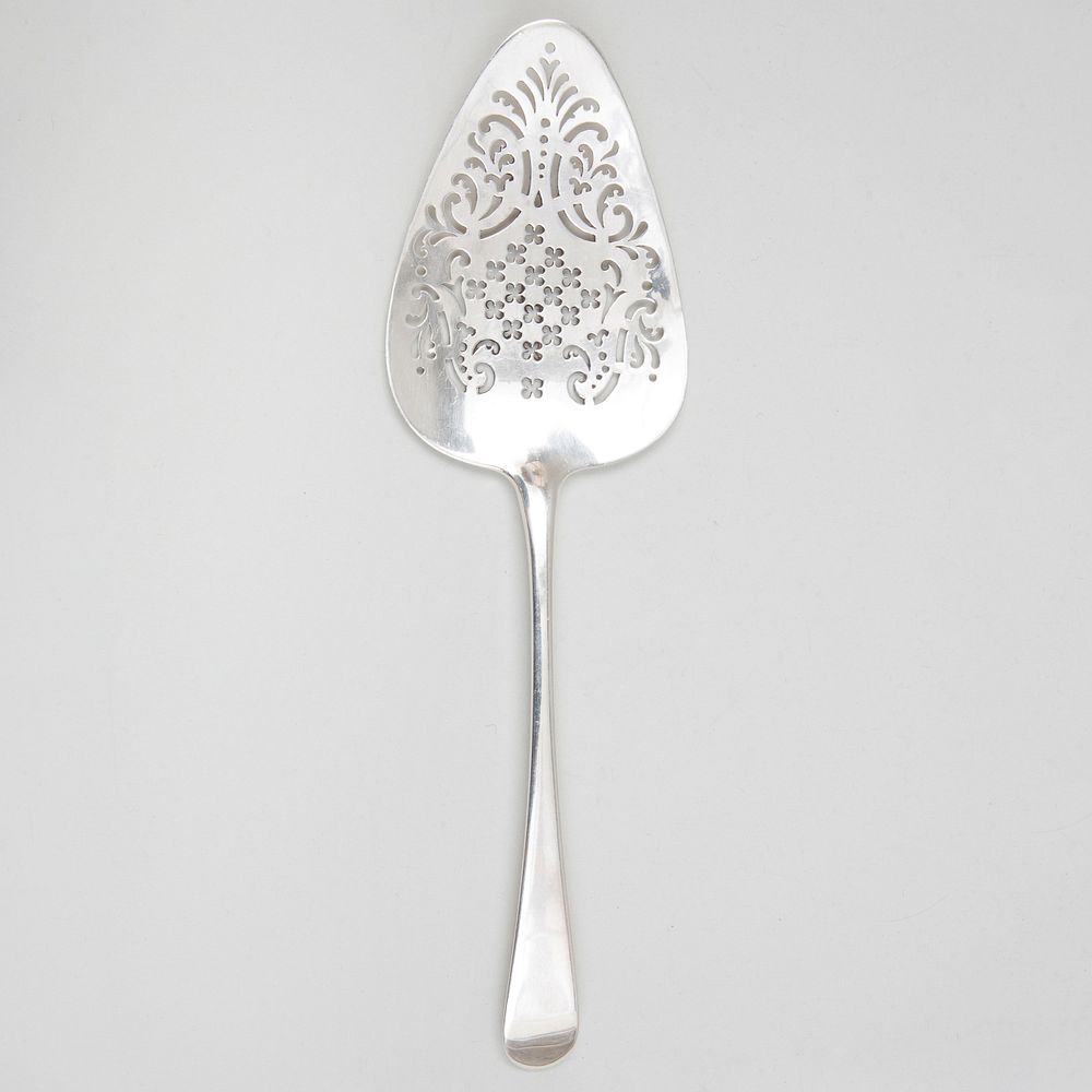 Appraisal: George III Silver Fish Slice Mark of Paul Callard London