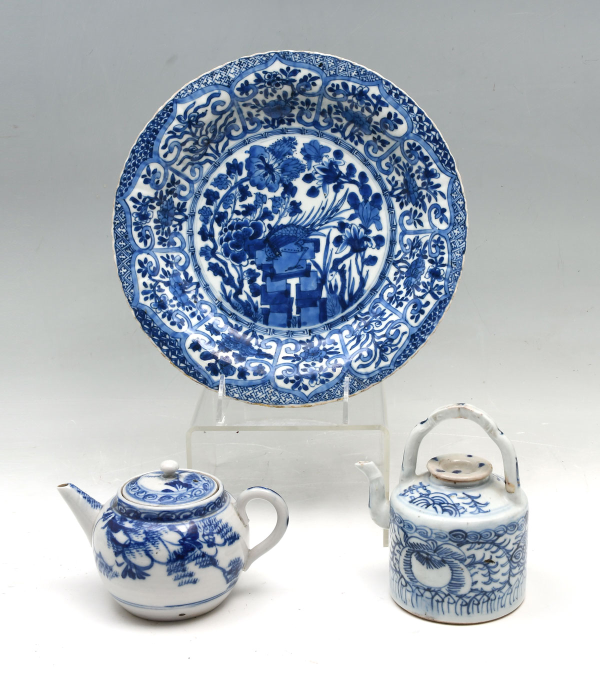 Appraisal: PC TH C CHINESE BLUE AND WHITE PORCELAIN COLLECTION Comprising