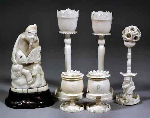 Appraisal: A th Century Japanese carved ivory figure of a seated