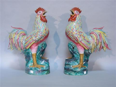 Appraisal: PAIR OF CHINESE EXPORT FAMILLE ROSE MODELS OF COCKERELS The