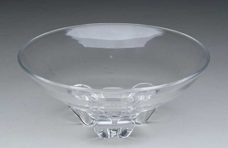 Appraisal: STEUBEN FOOTED BOWL Triple loop base script signed SIZE -