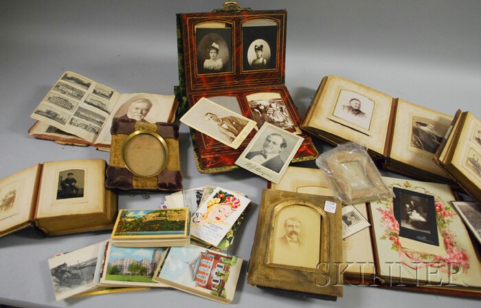 Appraisal: Lot of Late th Early th Century Portrait Photographs and