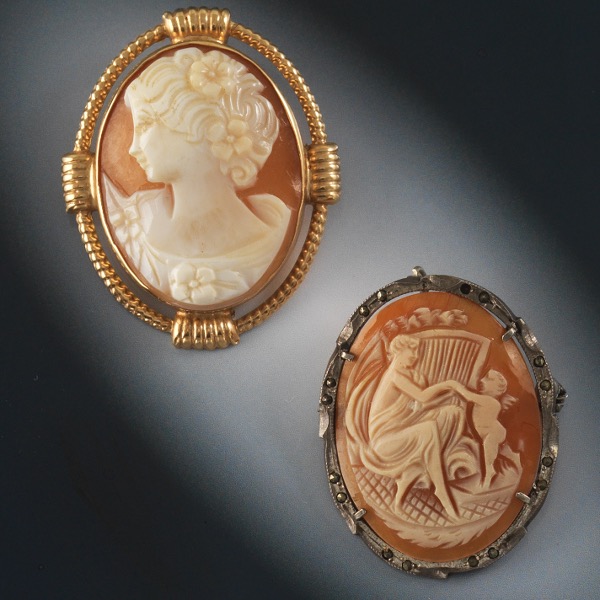 Appraisal: TWO VINTAGE CAMEOS - L - L Oval carved shell