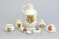 Appraisal: Collection of Seven W H Goss Porcelain Miniatures This collection