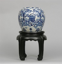 Appraisal: Chinese Blue White Porcelain Vase With a Stand ca th