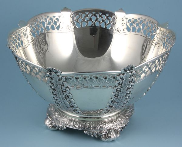 Appraisal: Tiffany sterling silver bowl h x diam troy oz t