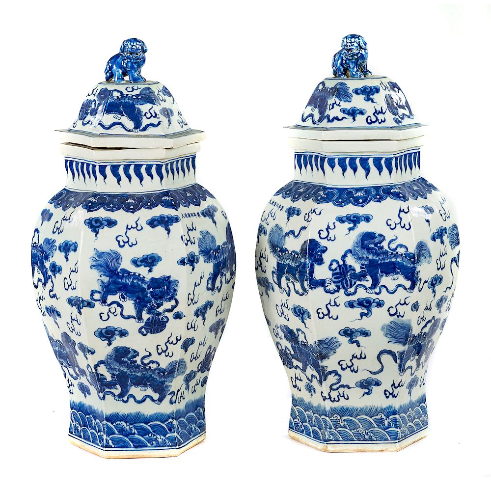 Appraisal: Large pair of Chinese porcelain jars paneled jars with blue