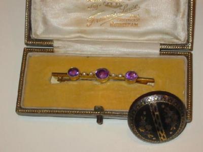 Appraisal: AN AMETHYST AND SEED PEARL BROOCH the ct gold bar