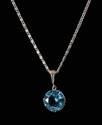 Appraisal: Aquamarine pendant necklace pendant with central round faceted aquamarine