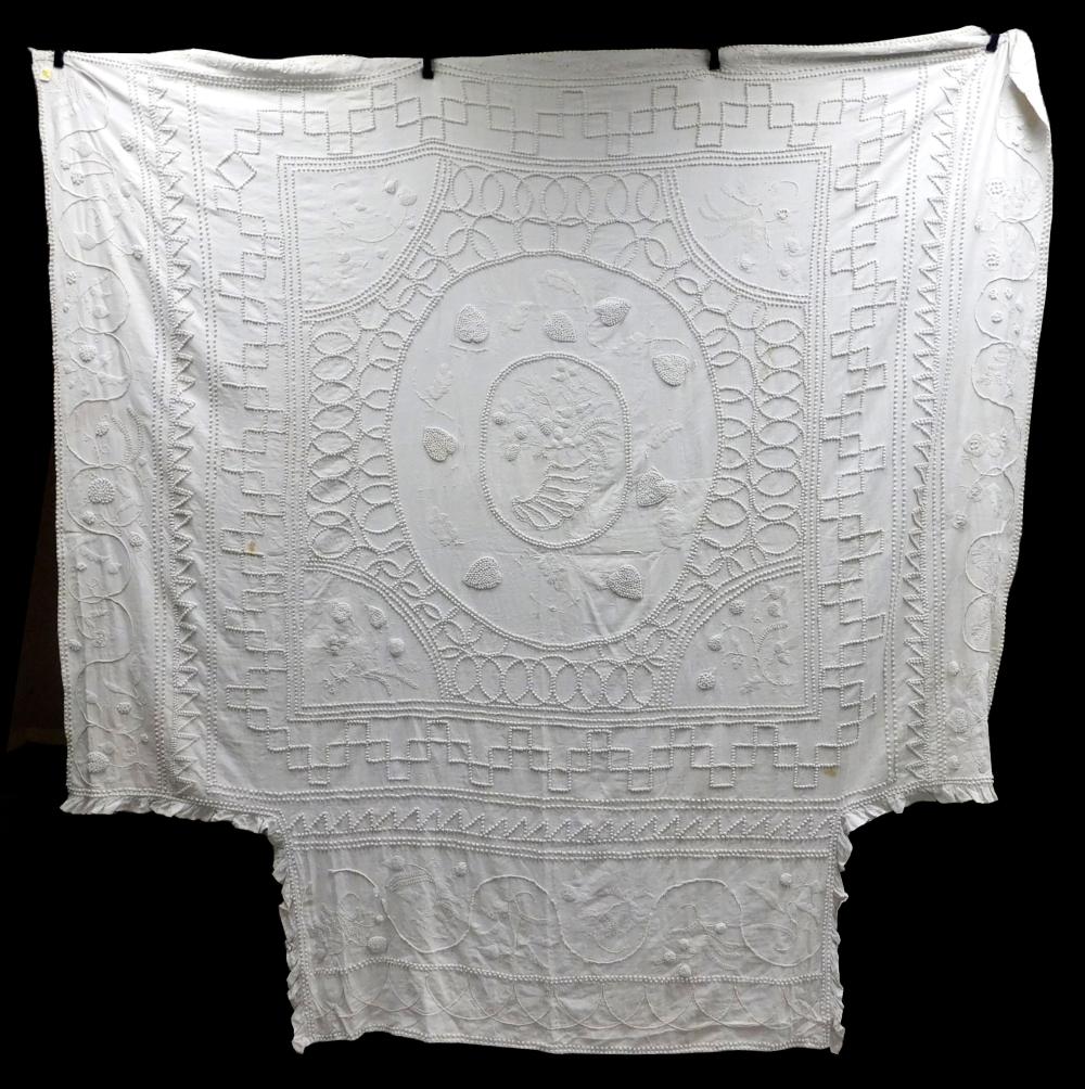 Appraisal: TEXTILES White on white candlewick bed cover early th C