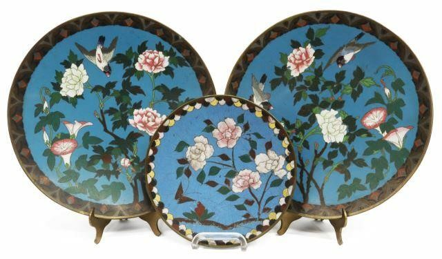 Appraisal: lot of Chinese cloisonne enamel plates including with butterfly highly