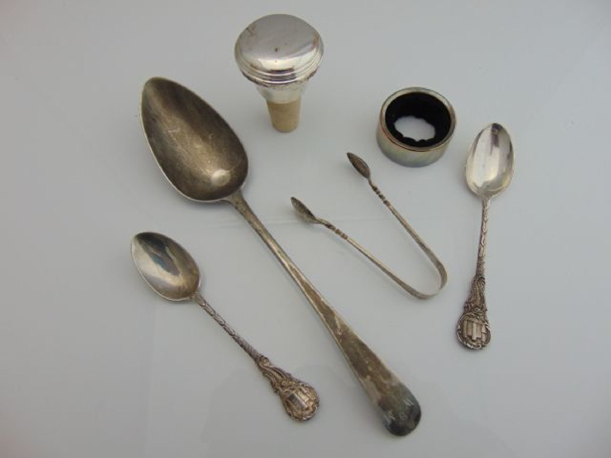 Appraisal: A George III silver Old English pattern tablespoon Peter Ann