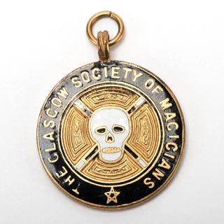 Appraisal: Raymond's Glasgow Society of Magicians Badge Raymond s Glasgow Society