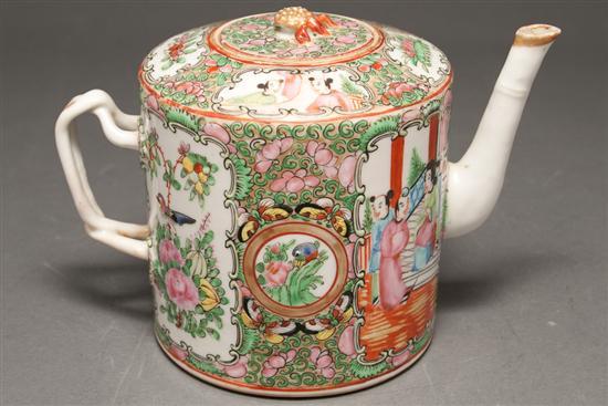 Appraisal: Chinese Export Rose Medallion drum-form teapot fourth quarter- th century