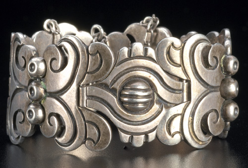 Appraisal: Hector Aguilar bracelet silver Taxco ca Mayan motif links x