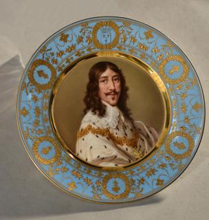 Appraisal: Louis XIII Portrait Plate Louis XIII portrait plate retailer Franz