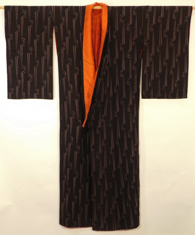 Appraisal: JAPANESE BROWN LINES TOMESODE KIMONO Japan - th CenturyWoven brown