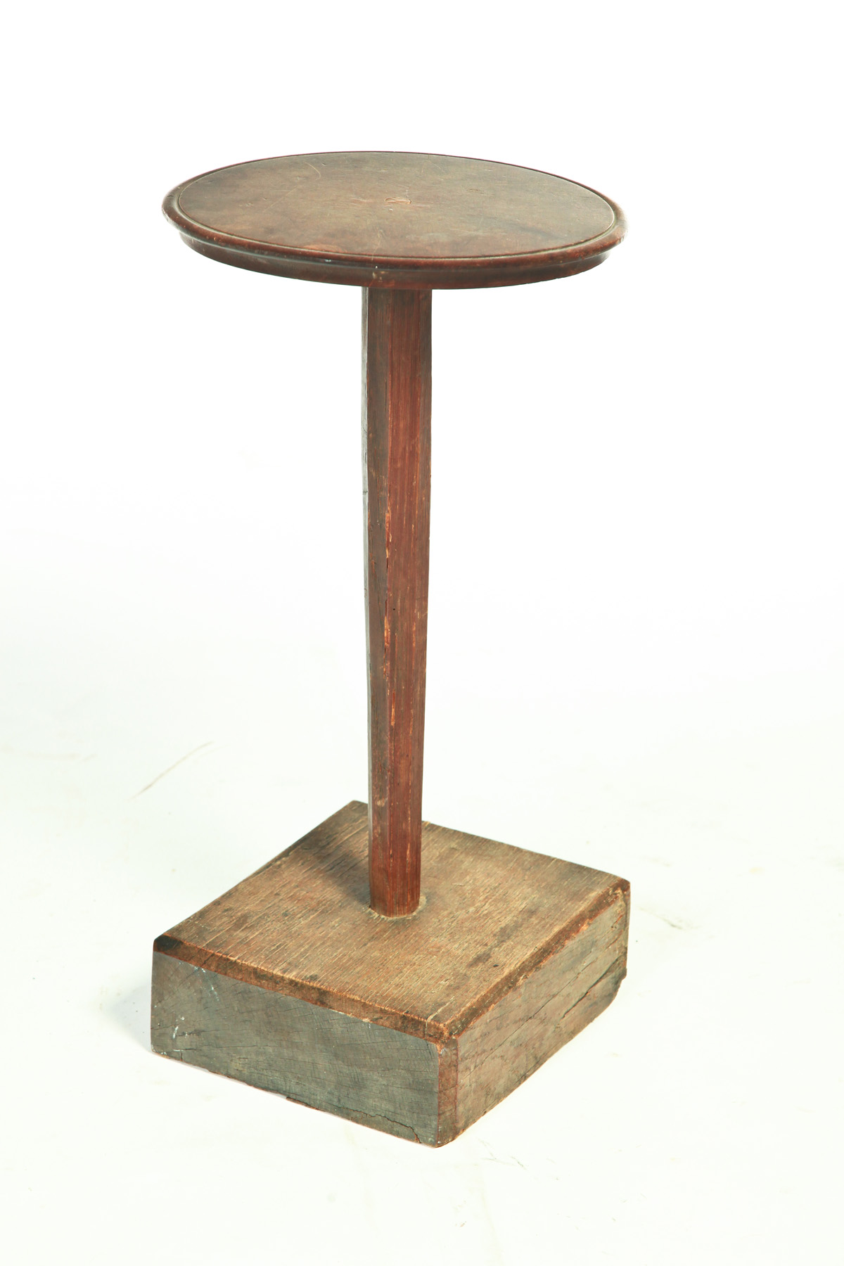 Appraisal: AMERICAN CANDLESTAND Early th century oak and walnut Turned top